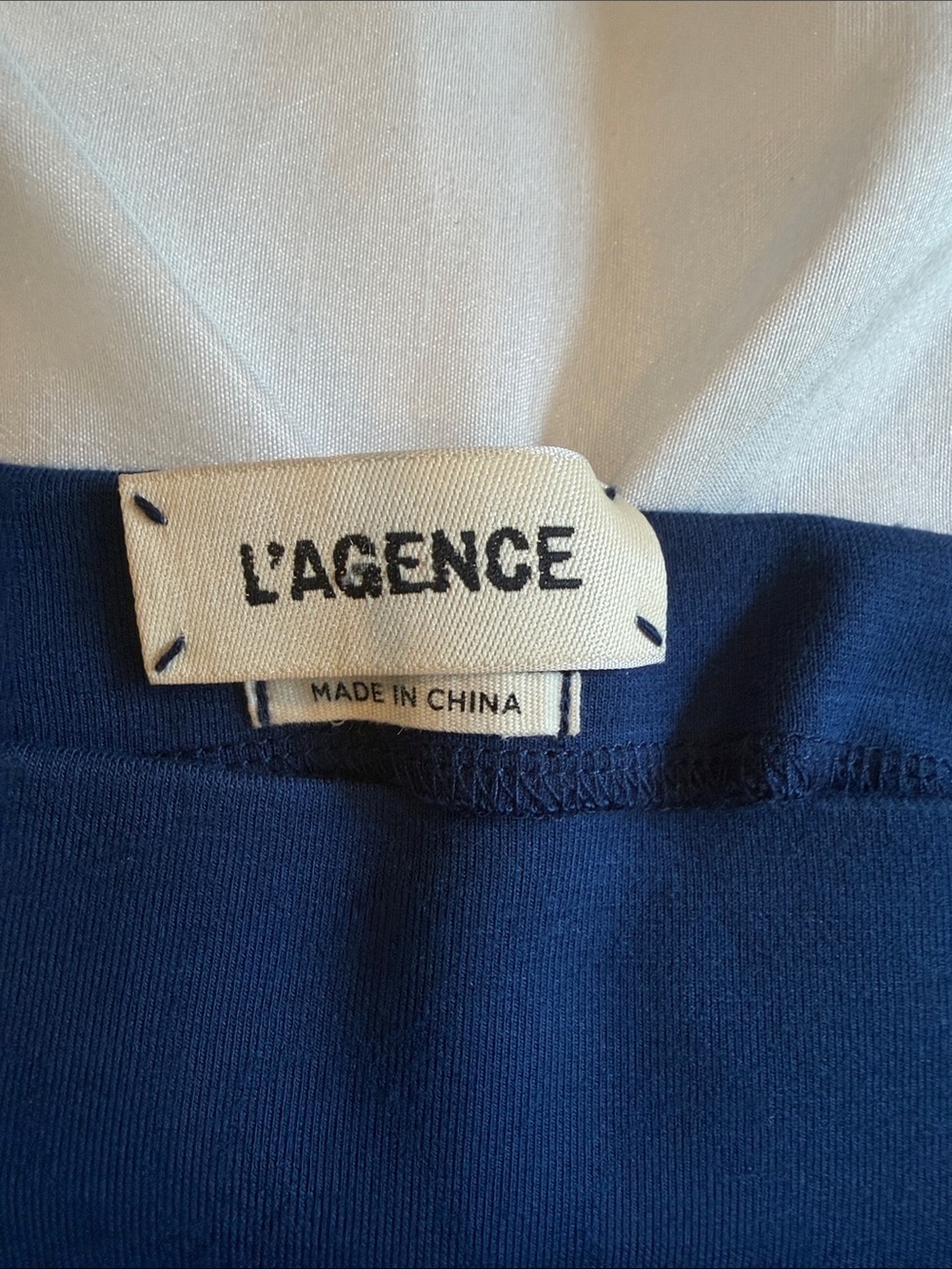 L'AGENCE Off The Shoulder Top Size XS - Picture 2 of 5